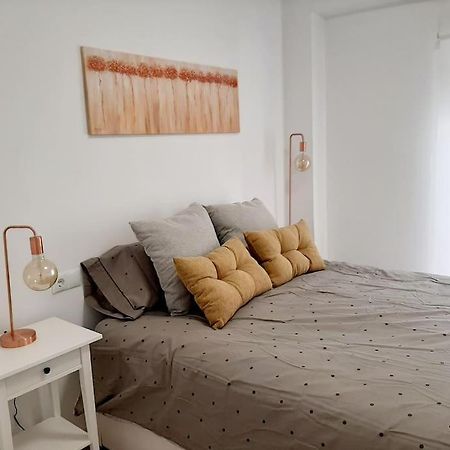 Confortable Apartamento En 埃尔切 外观 照片