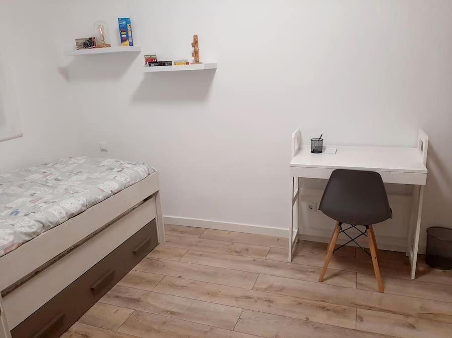 Confortable Apartamento En 埃尔切 外观 照片