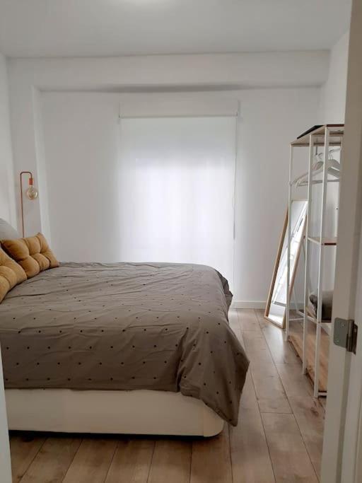 Confortable Apartamento En 埃尔切 外观 照片