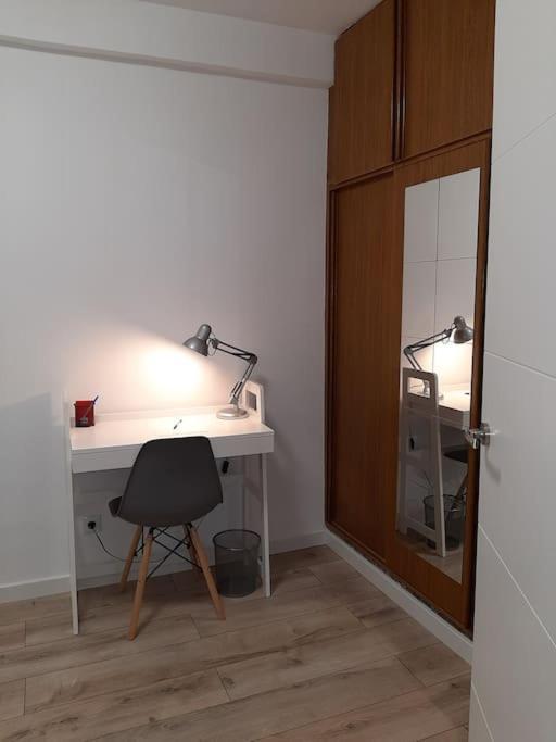 Confortable Apartamento En 埃尔切 外观 照片